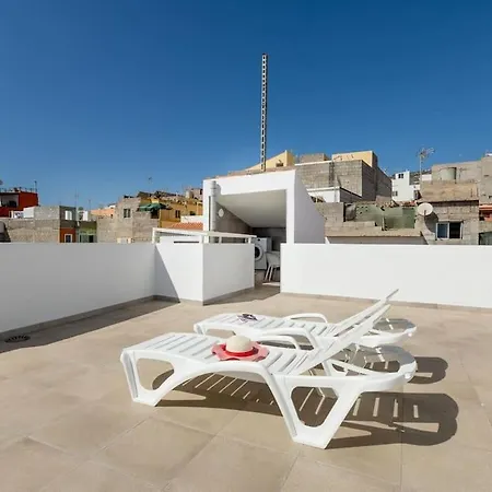 Atico Vega Vega Penthouse *