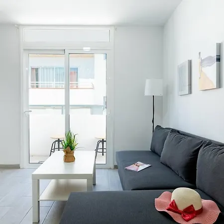 Atico Vega Vega Penthouse *