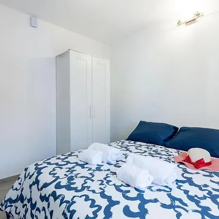 Atico Vega Vega Penthouse